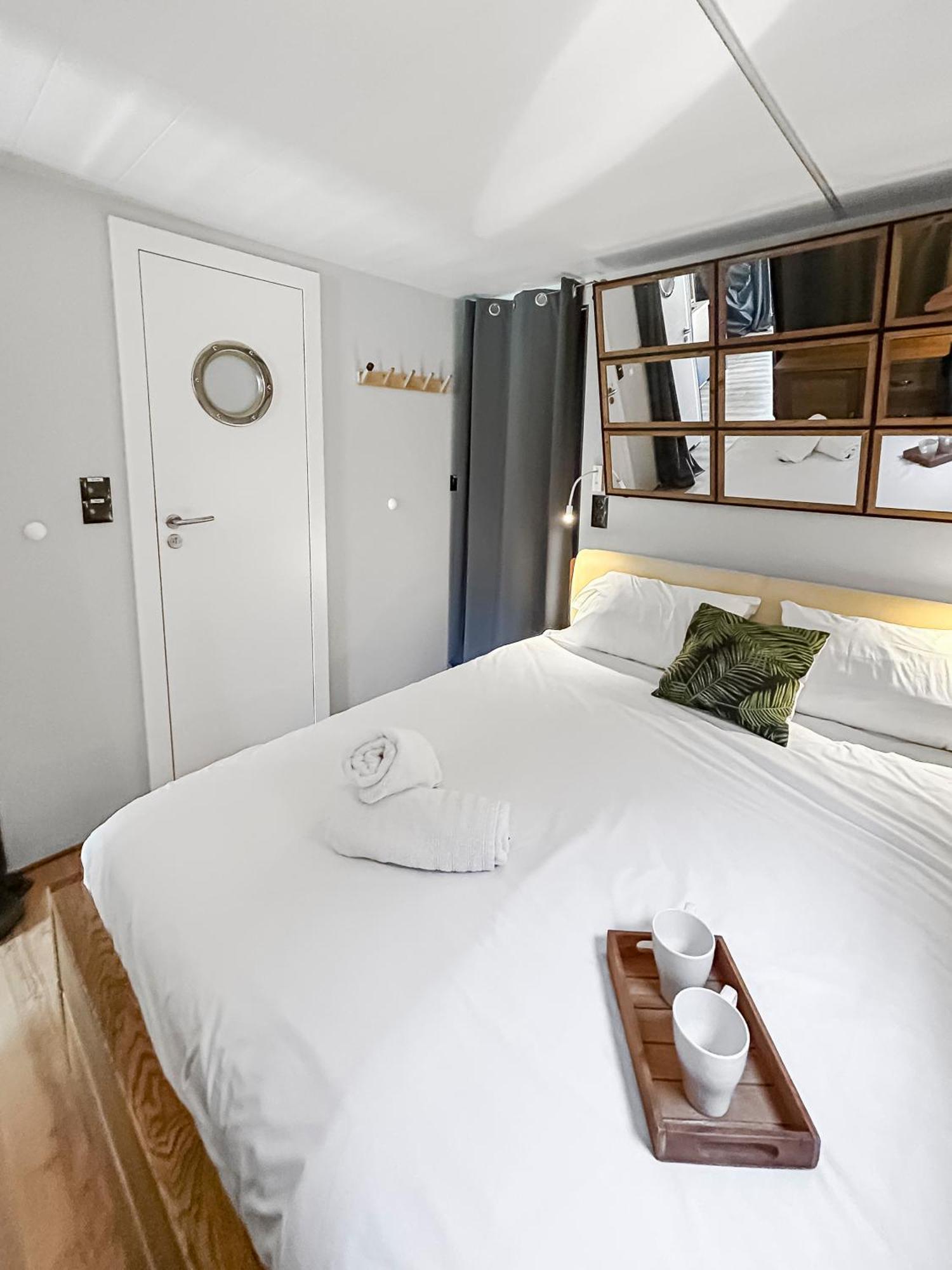 Sejour Unique Sur Un Bateau "Marius" Hotel Vauvert Kültér fotó