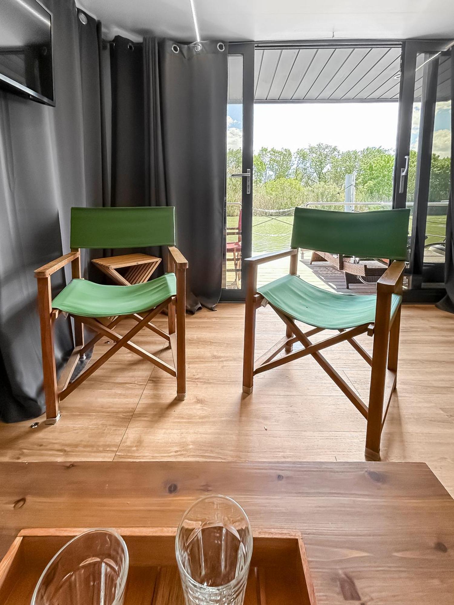 Sejour Unique Sur Un Bateau "Marius" Hotel Vauvert Kültér fotó