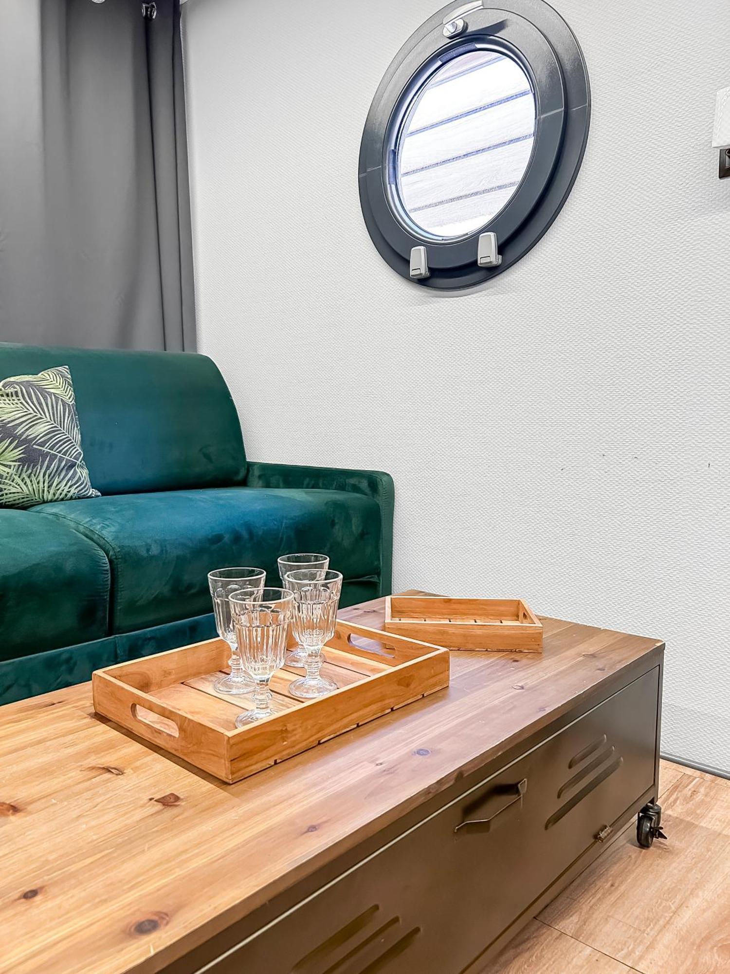 Sejour Unique Sur Un Bateau "Marius" Hotel Vauvert Kültér fotó
